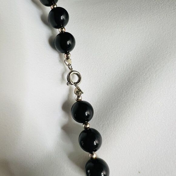 Vintage Black Silver Tone Lucite Statement Beaded Graduated Beads Necklace - Picture 6 of 7